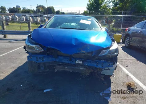 2018 Chevrolet Cruze Lt Auto z USA, uszkodzony, nr VIN 1G1BE5SM2J7196418